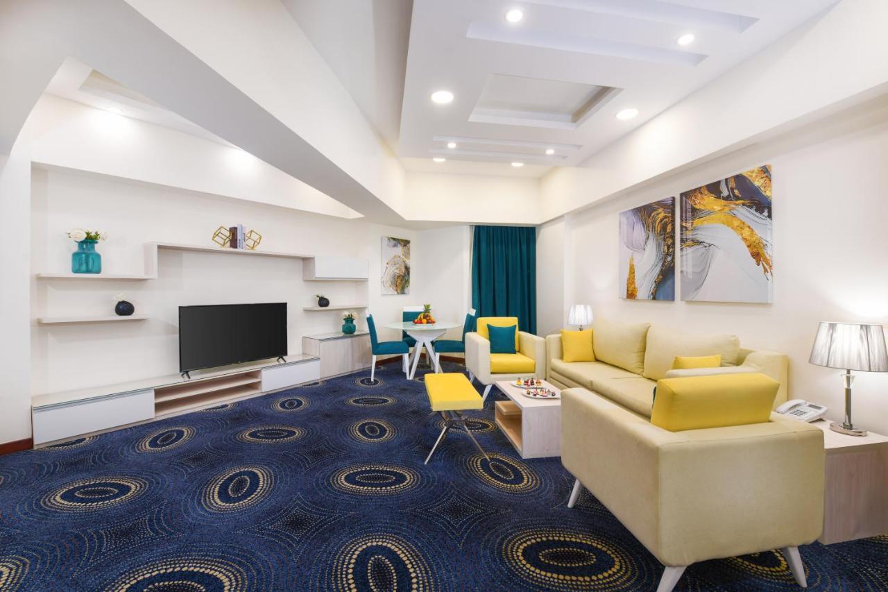 Tolip Gardens Hotel Cairo Exterior foto Suite